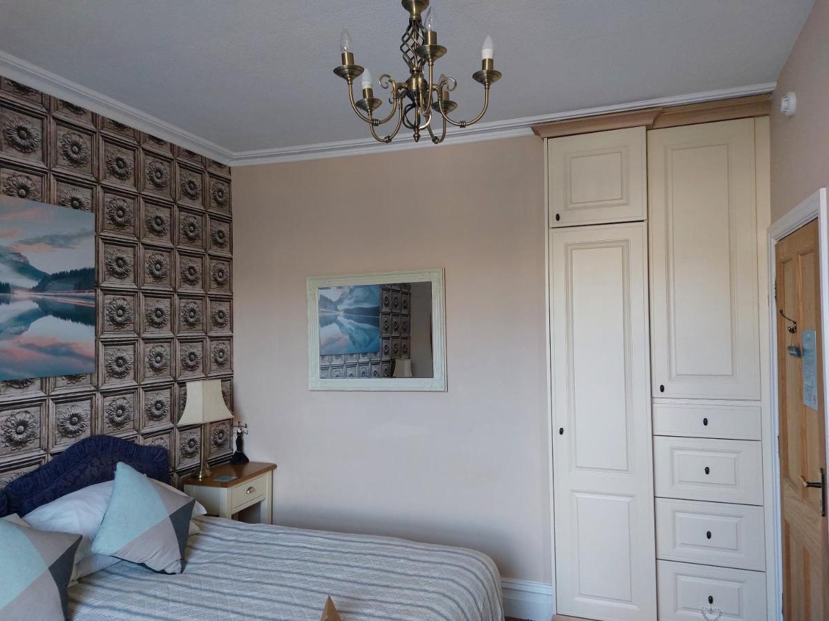 Invergarry Room Only Guest House For Adults Windermere Extérieur photo