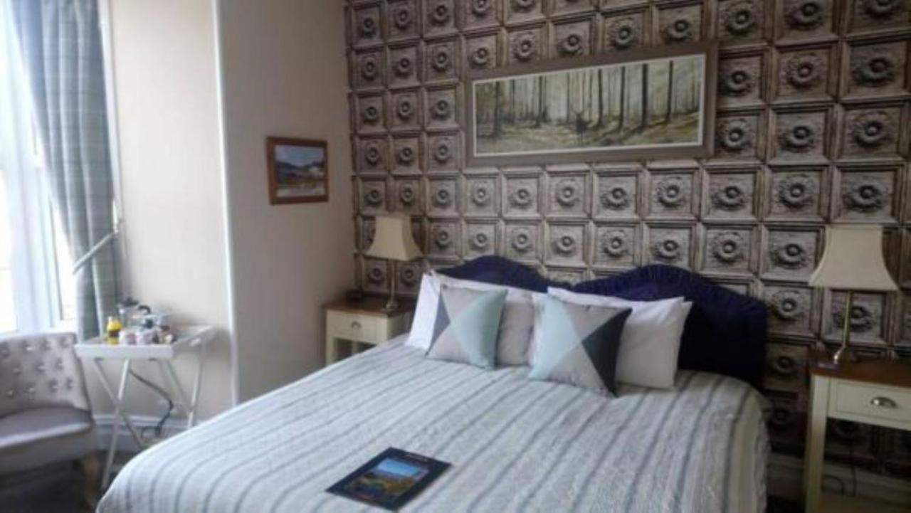 Invergarry Room Only Guest House For Adults Windermere Extérieur photo